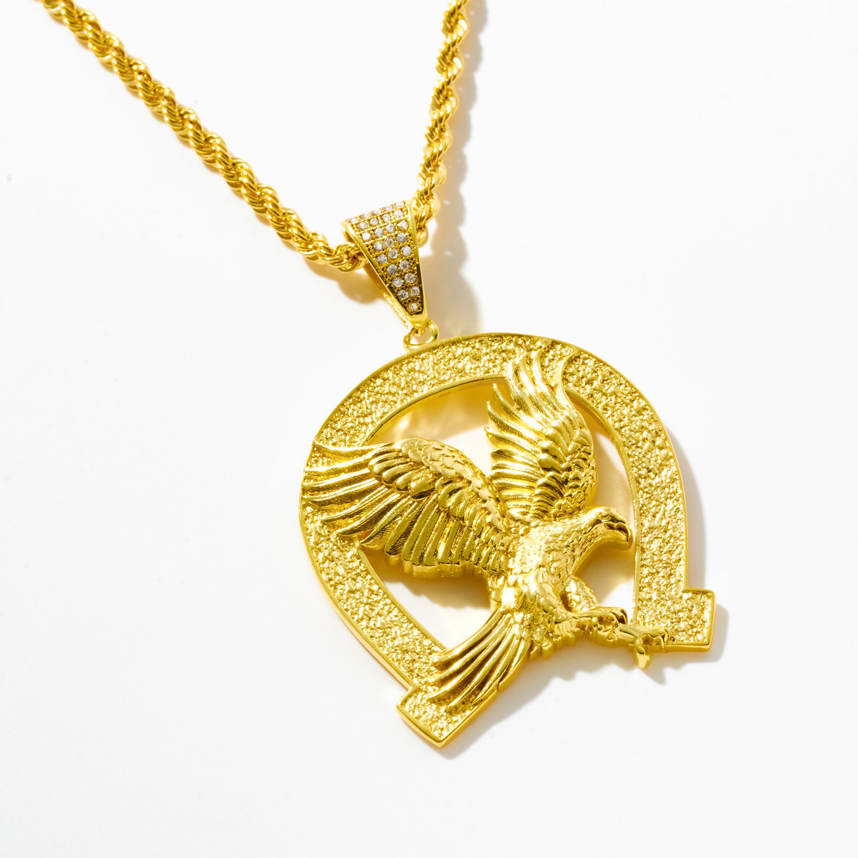 Flying Eagle in Horseshoe Pendant in 18k Gold Vermeil