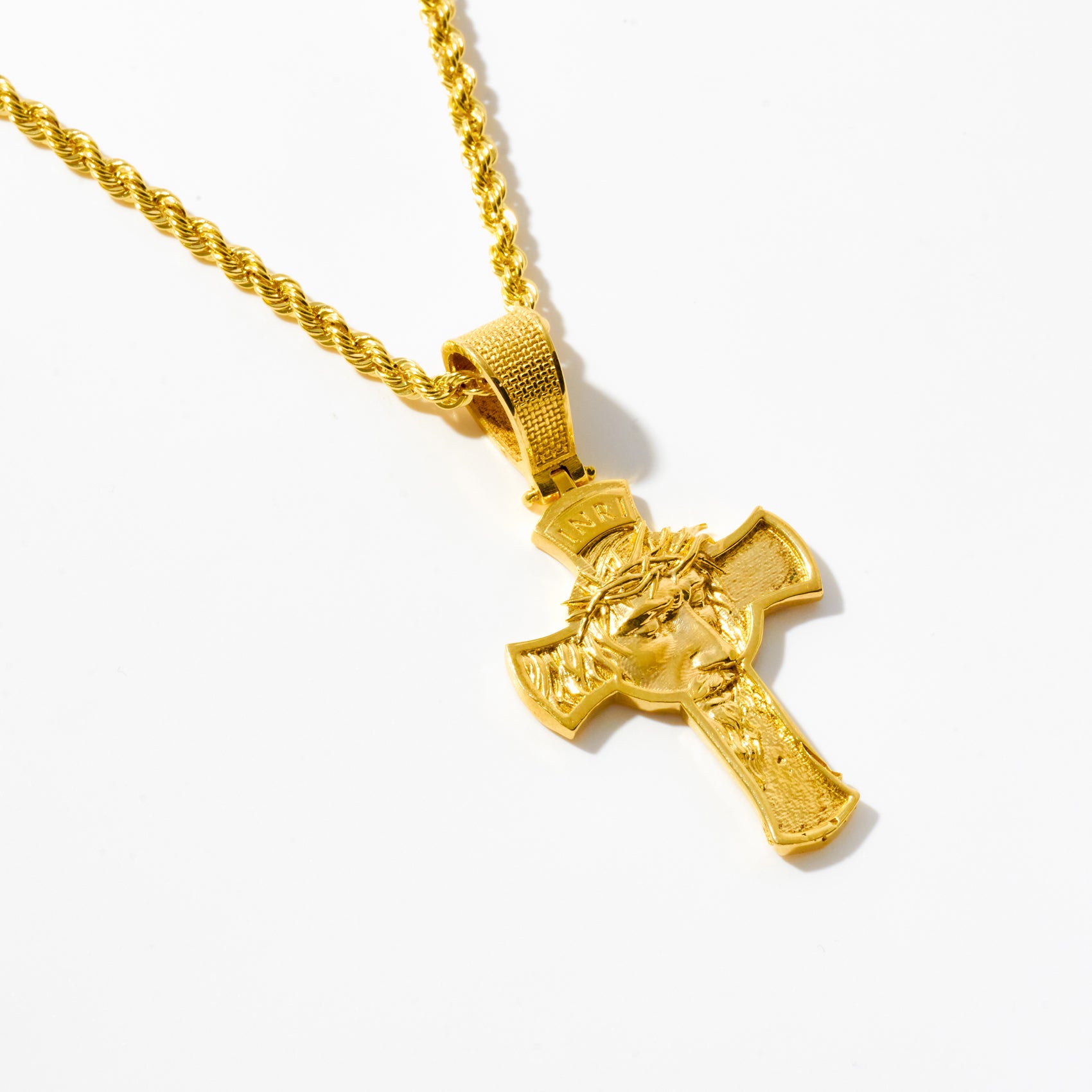 Face of Jesus Cross Pendant in 18k Gold Vermeil